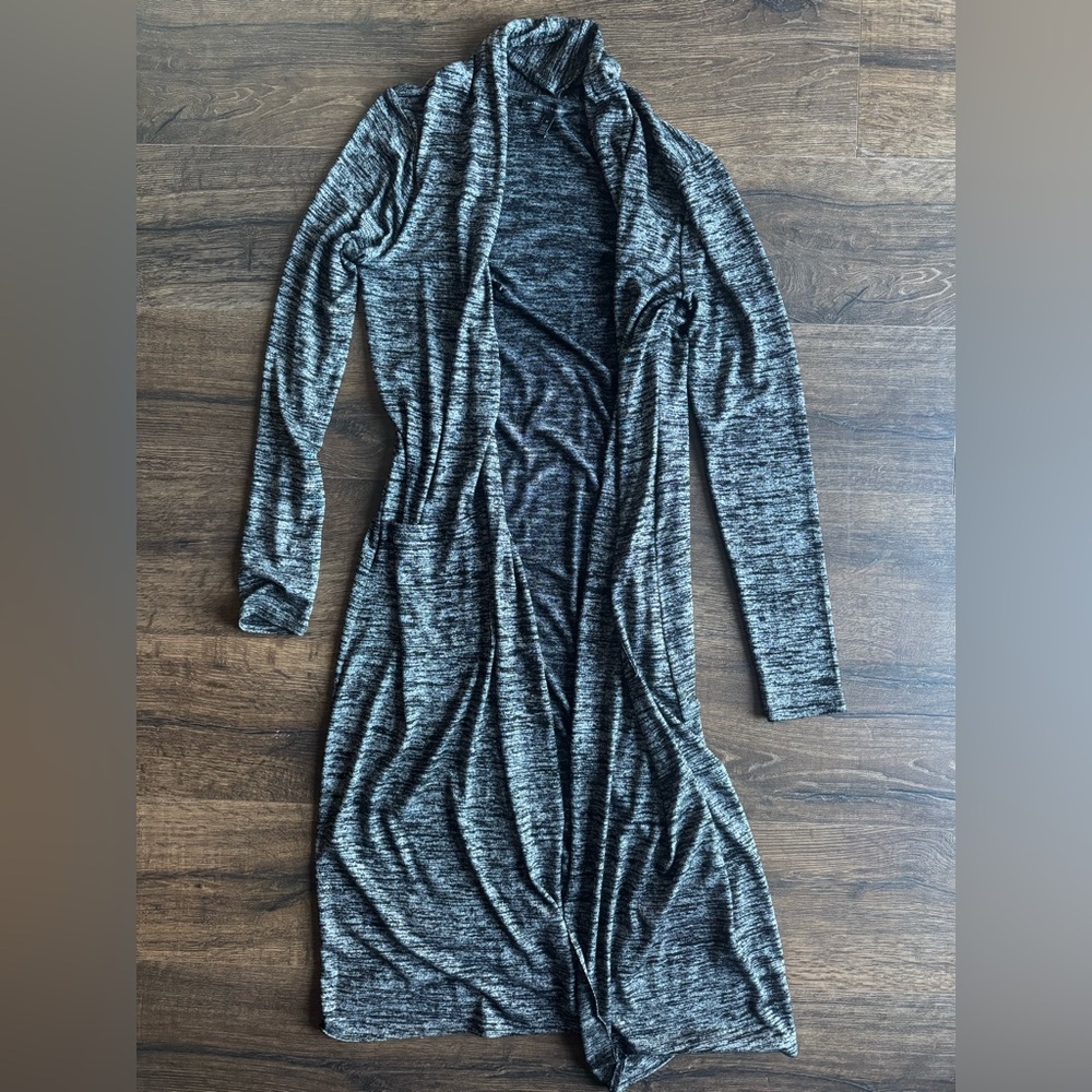 White House Black Market Gray Duster